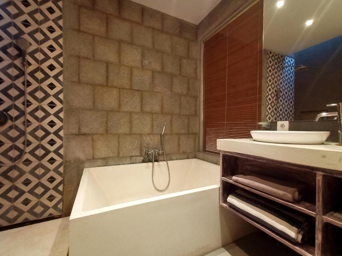 The Avani Villas Kuta  Exterior photo